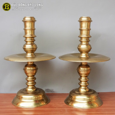 Chân Nến Đồng Thau Màu Vàng Mộc Đúc Thủ Công