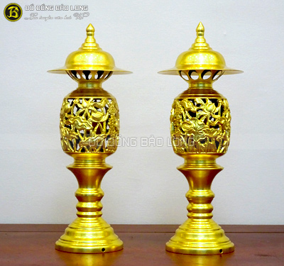 Đôi Đèn thờ bằng đồng thau dát vàng 9999 cao 42cm