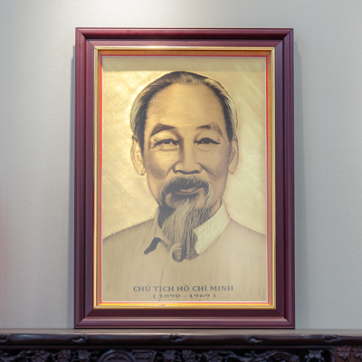 Tranh Khắc Chủ Tịch Hồ Chí Minh Bằng Đồng Khổ 75cm x 55cm