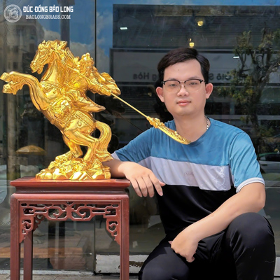 Tượng Đồng Quan Công Cưỡi Ngựa Vung Đao Dát Vàng 9999 Cao 50Cm