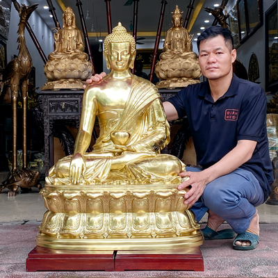 Tượng Phật Thích Ca Xúc Địa Ấn Bằng Đồng Vàng Catut Cao 1m