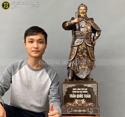 Tượng Trần Hưng Đạo khảm Ngũ sắc mẫu mới cao 81cm